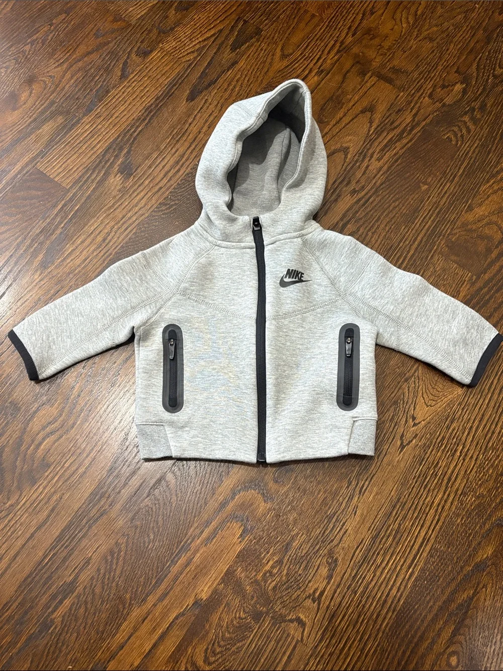 12M Nike Sportswear Tech Fleece Full-Zip Set